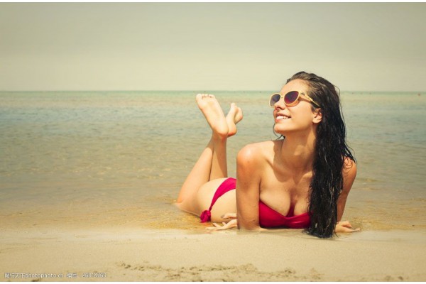 武汉大桥畔，养生按摩新体验